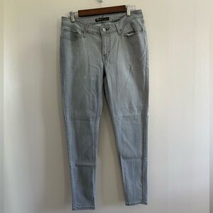 Levi’s Skinny Jeans